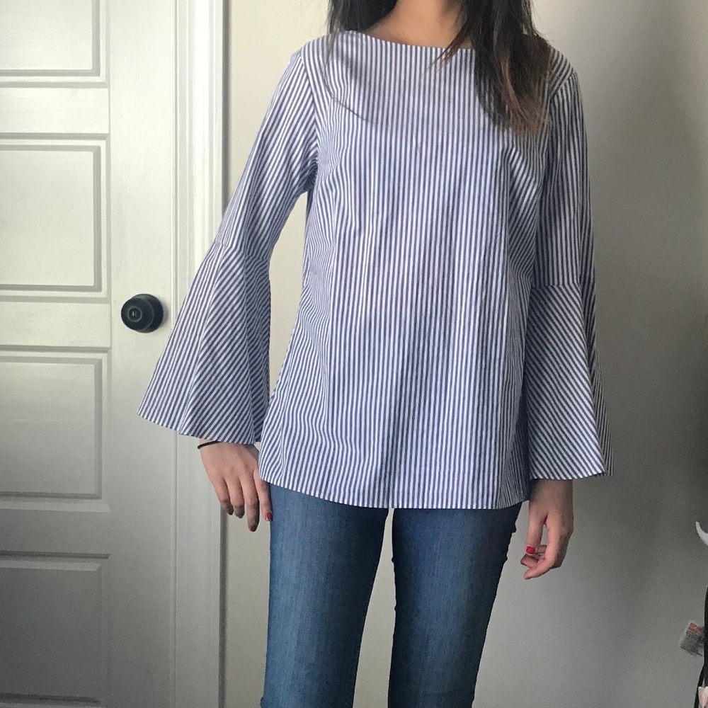 blue and white smock top